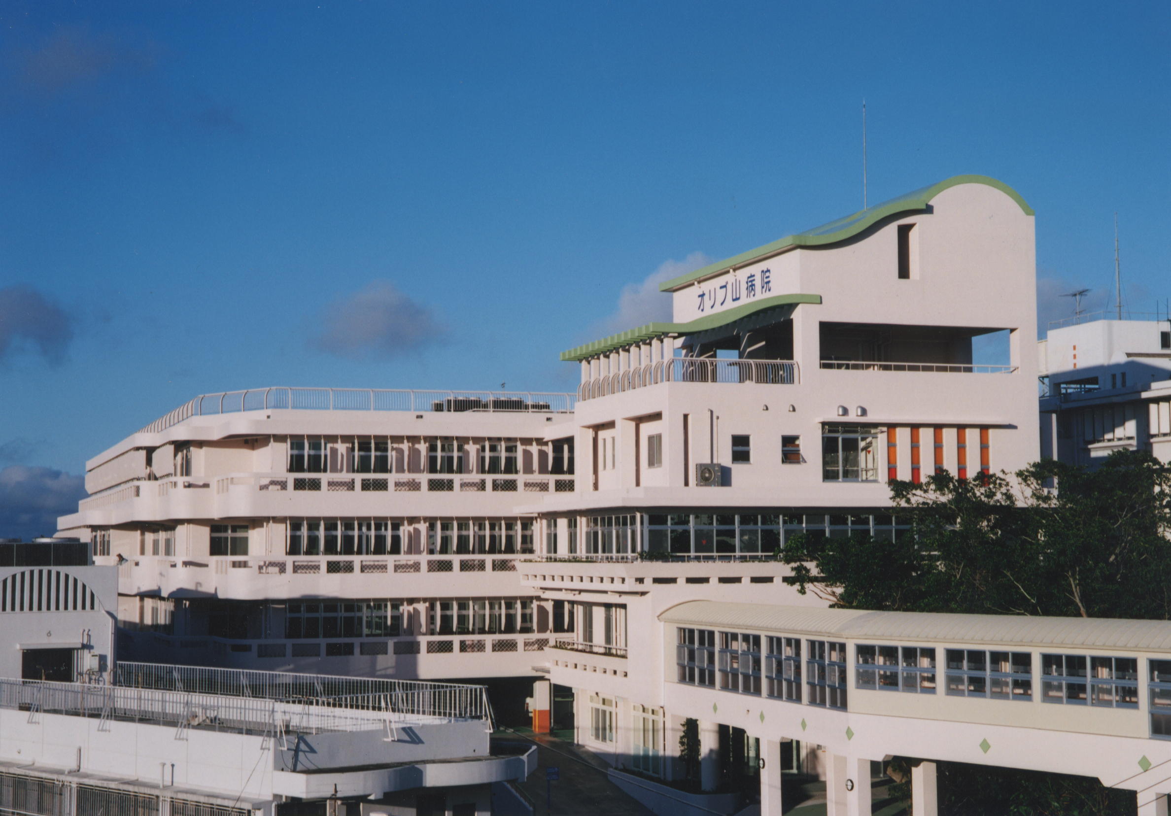 D-01　オリーブ山病院　1990～2000年